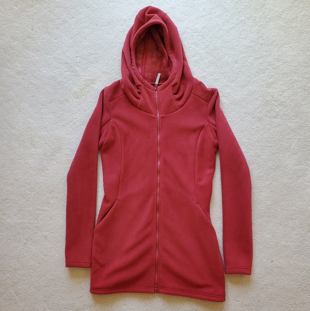 BENCH Red Longline Fuzzy Coat - Women's Med